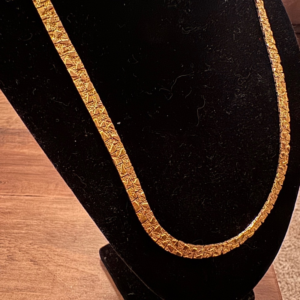 Vintage Elegant Gold-toned Nugget Necklace